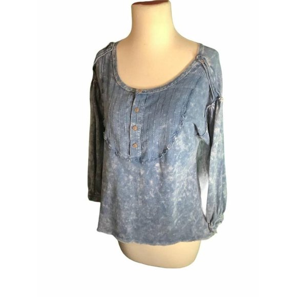 Free People We The Free Blue Acid Wash Top - Picture 1 of 9
